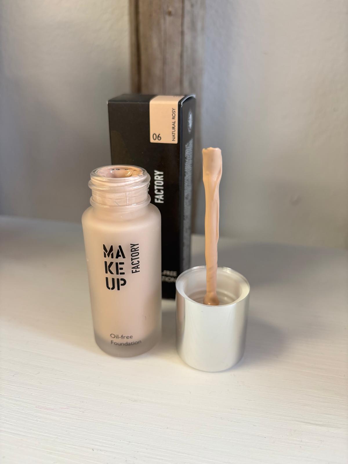 Make up factory meikkivoide